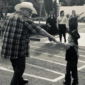 Meet your Posher, Christopher